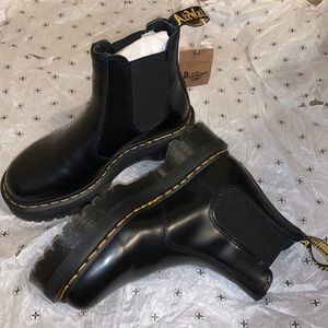 NEW! Dr Martens 2976 Quad Chelsea Boot